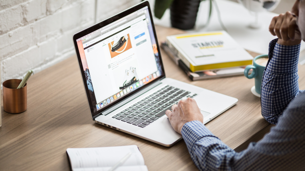 Improve Facebook ads targeting in 2025